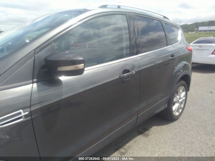 2016 FORD ESCAPE TITANIUM - 1FMCU0JX2GUB07272