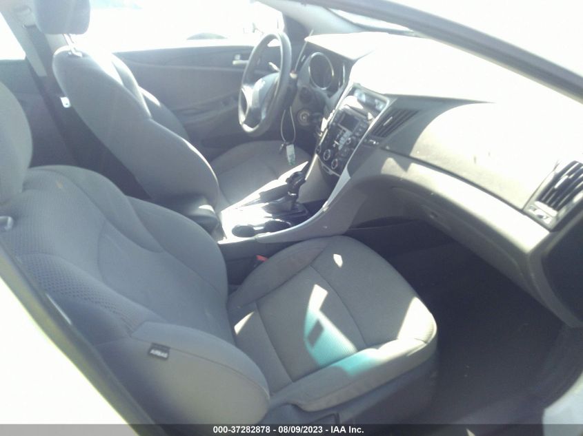 2014 HYUNDAI SONATA GLS - 5NPEB4AC2EH842574