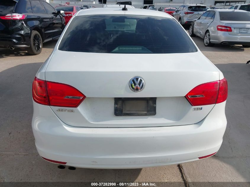 2014 VOLKSWAGEN JETTA SEDAN TDI W/PREMIUM - 3VWLL7AJ1EM419349