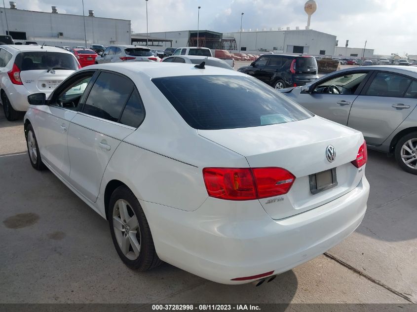 2014 VOLKSWAGEN JETTA SEDAN TDI W/PREMIUM - 3VWLL7AJ1EM419349