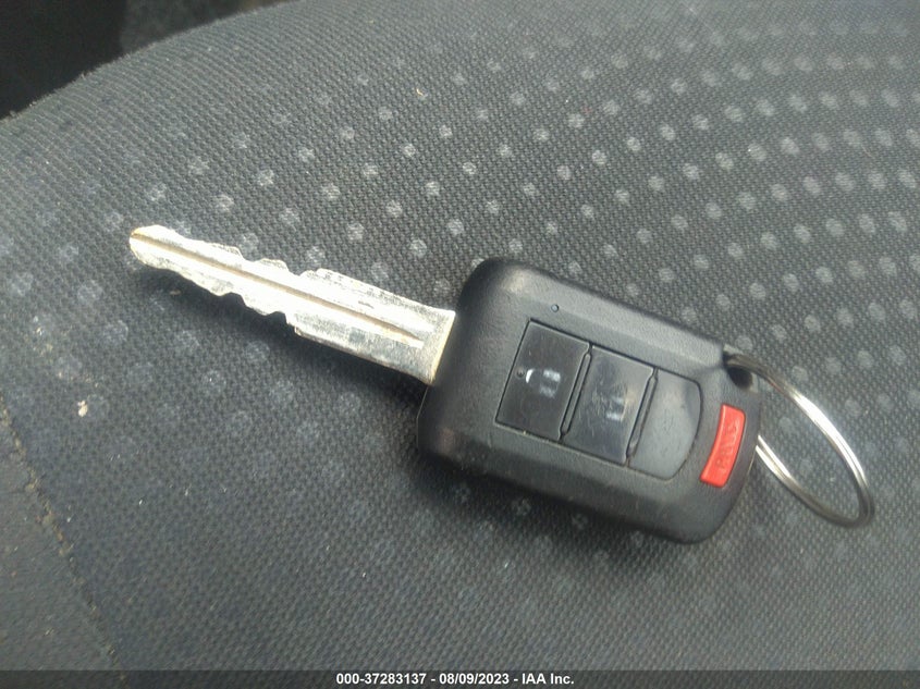 VIN ML32F3FJXKHF10701 2019 MITSUBISHI MIRAGE G4 ES/RF