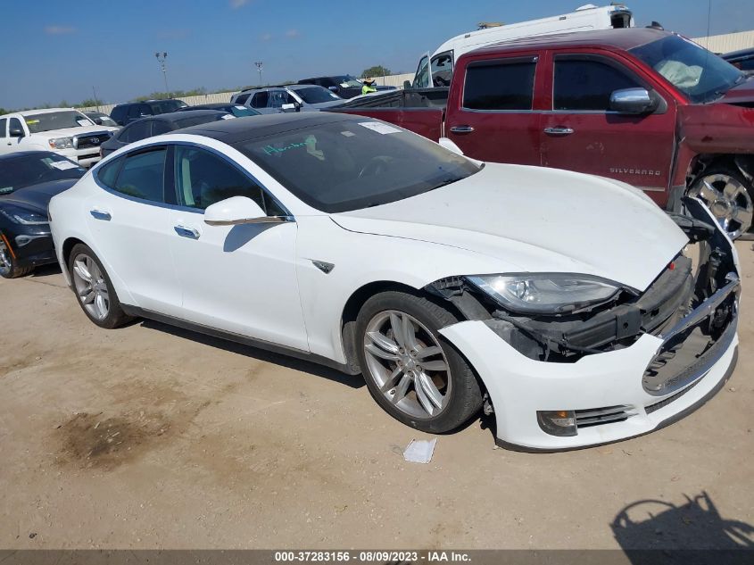 2013 TESLA MODEL S - 5YJSA1DN6DFP12926