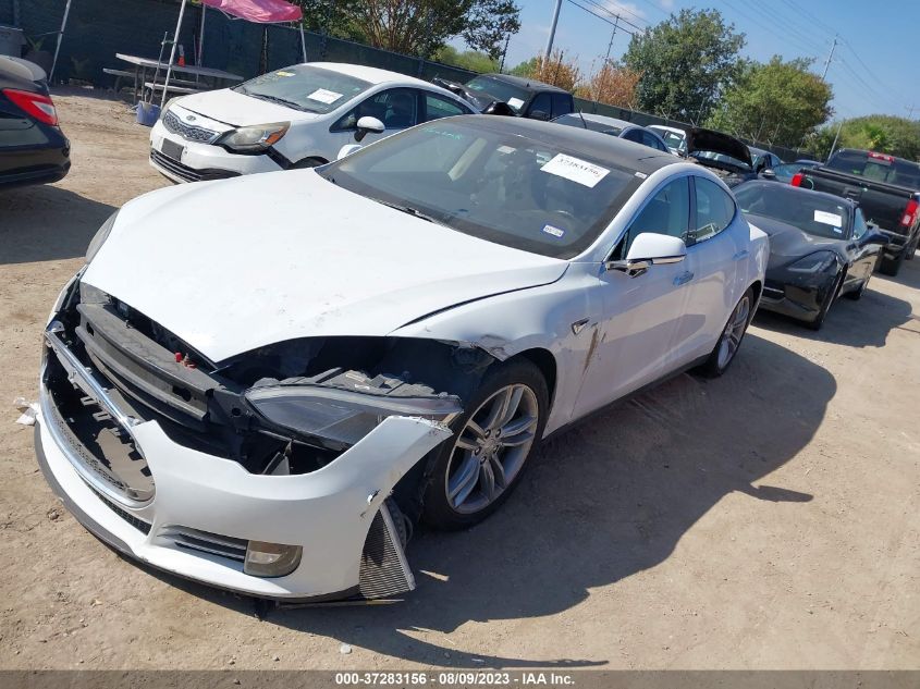 2013 TESLA MODEL S - 5YJSA1DN6DFP12926