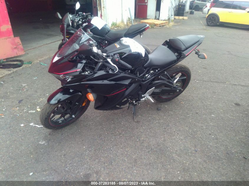 2018 YAMAHA YZFR3 A MH3RH15YXJK003838