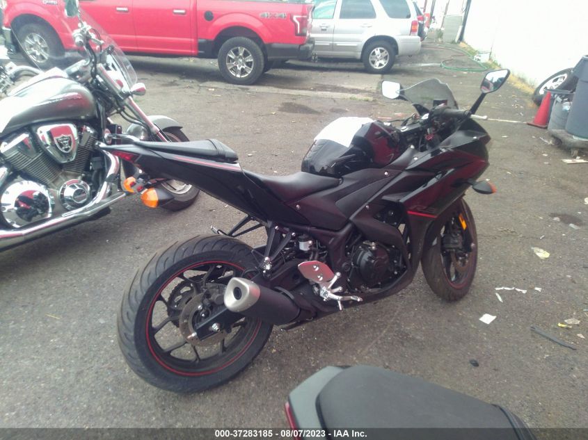 2018 YAMAHA YZFR3 A MH3RH15YXJK003838