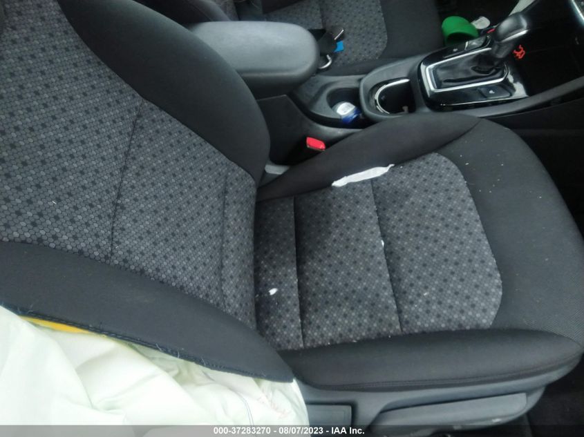 2019 HYUNDAI IONIQ PLUG-IN HYBRID - KMHC65LD0KU169174