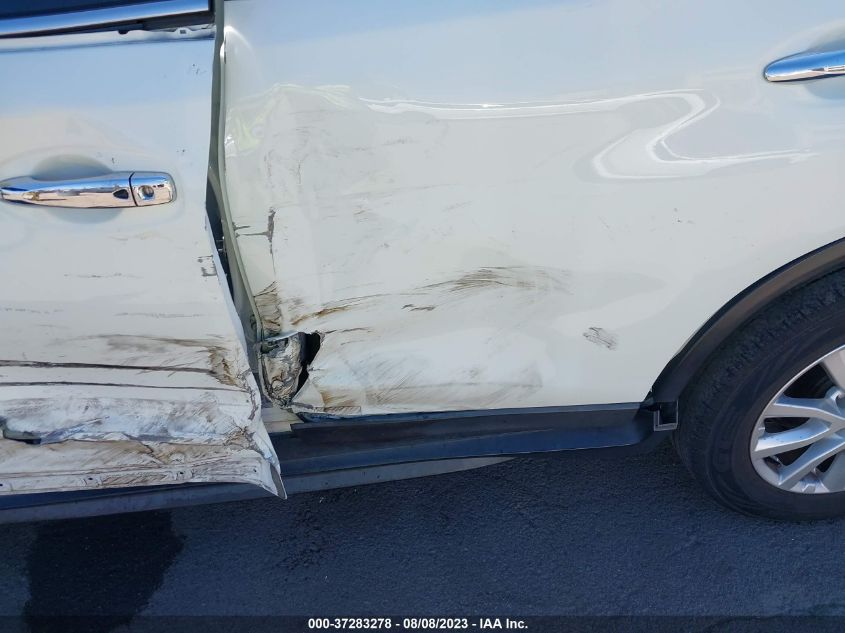 2017 NISSAN ROGUE SV - 5N1AT2MT8HC882701