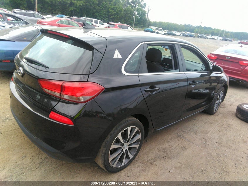 VIN KMHH35LE4JU063509 2018 HYUNDAI ELANTRA GT