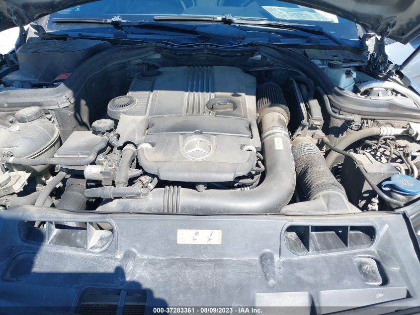 2013 MERCEDES-BENZ C-CLASS C 250 - WDDGJ4HB3DF995164