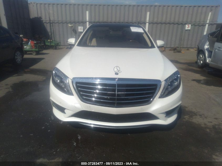 2015 MERCEDES-BENZ S-CLASS S 550 - WDDUG8CBXFA114346
