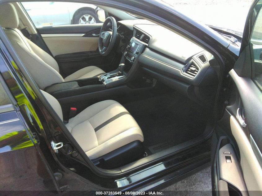 VIN 2HGFC2F58JH575476 2018 HONDA CIVIC SEDAN LX
