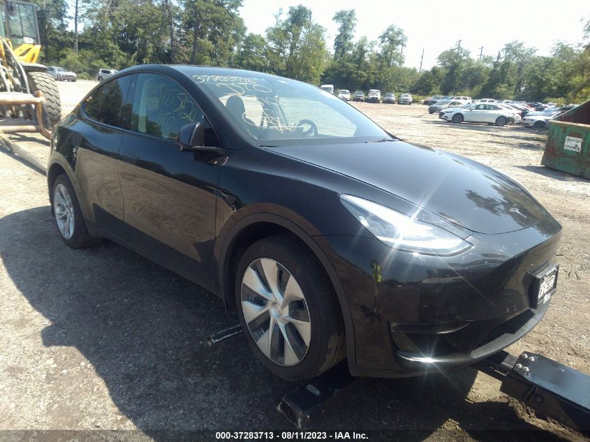 2021 TESLA MODEL Y LONG RANGE - 5YJYGDEE3MF183962