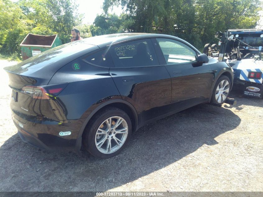 2021 TESLA MODEL Y LONG RANGE - 5YJYGDEE3MF183962