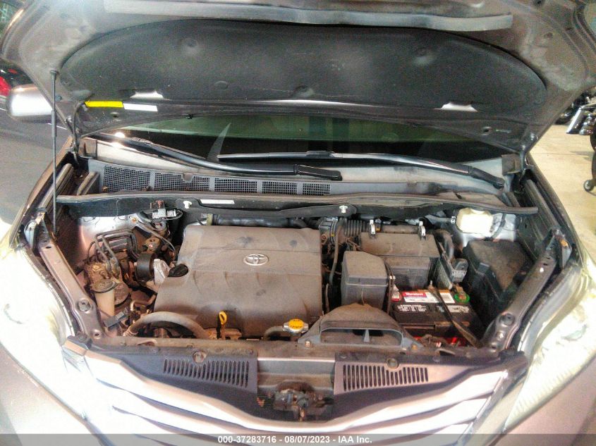 2015 TOYOTA SIENNA LTD/XLE/XLE PREMIUM - 5TDDK3DC8FS122838