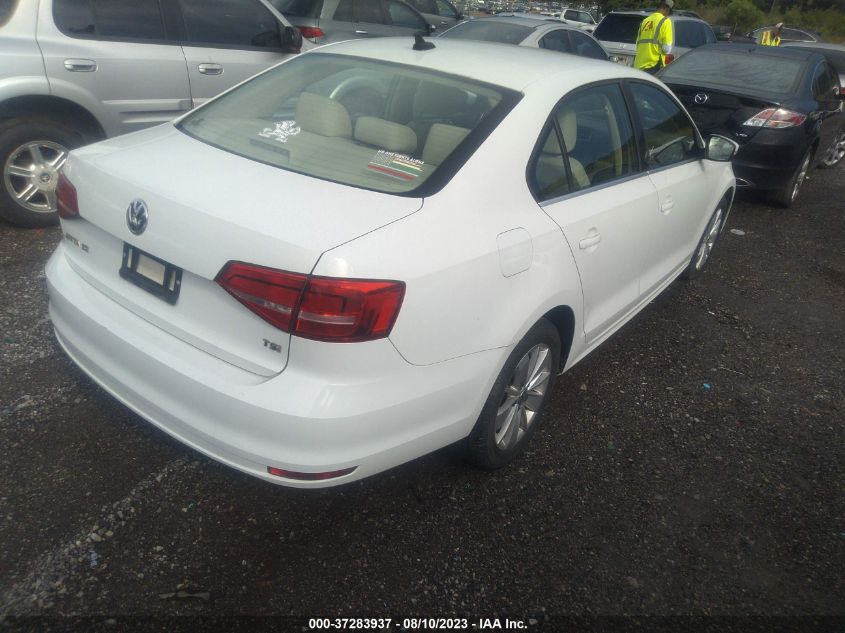 2015 VOLKSWAGEN JETTA SEDAN 1.8T SE W/CONNECTIVITY - 3VWD07AJXFM270678