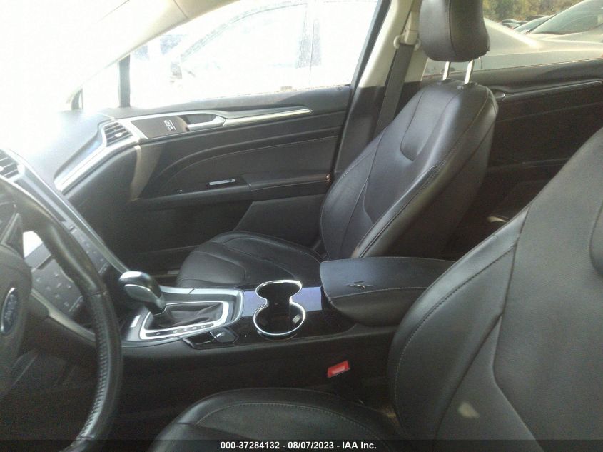 2015 FORD FUSION TITANIUM - 3FA6P0K96FR238371