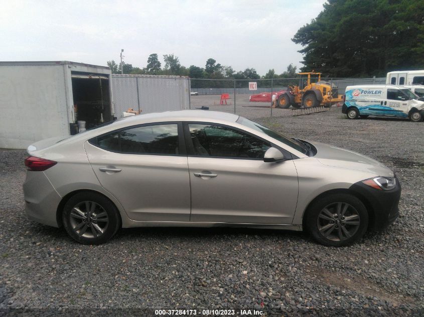 2017 HYUNDAI ELANTRA SE - 5NPD84LF9HH034938