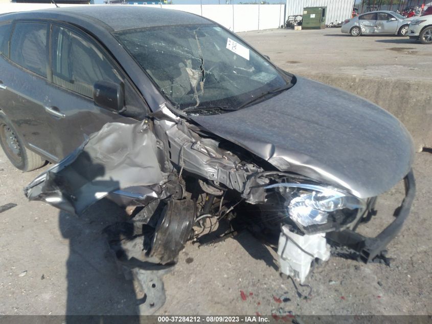 2013 NISSAN ROGUE S - JN8AS5MT4DW039777