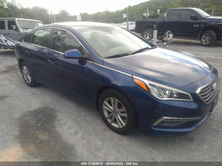 2015 HYUNDAI SONATA 2.4L SE - 5NPE24AF4FH081526