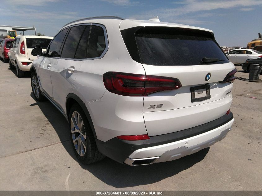 5UXCR6C01M9E31516 BMW X5 XDRIVE40I 3