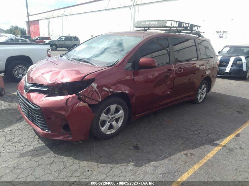 2018 TOYOTA SIENNA LE - 5TDKZ3DC5JS932360