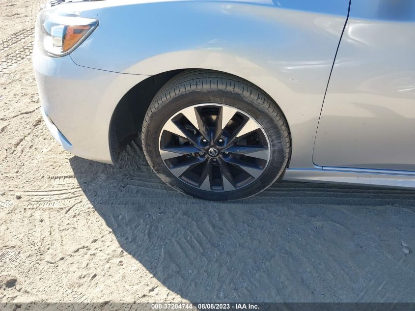 2016 NISSAN SENTRA SR - 3N1AB7AP1GY312866