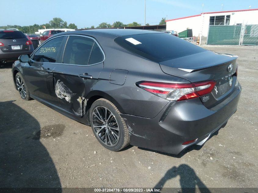 2018 TOYOTA CAMRY LE/SE/XLE/L - 4T1B11HK9JU531821