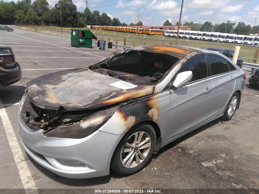 2013 HYUNDAI SONATA SE - 5NPEC4AC6DH680301