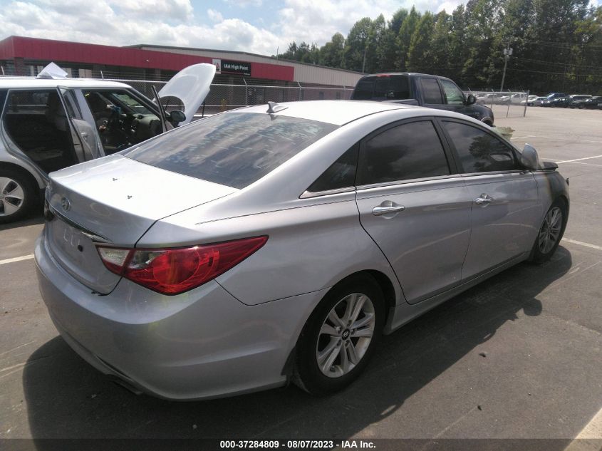 2013 HYUNDAI SONATA SE - 5NPEC4AC6DH680301