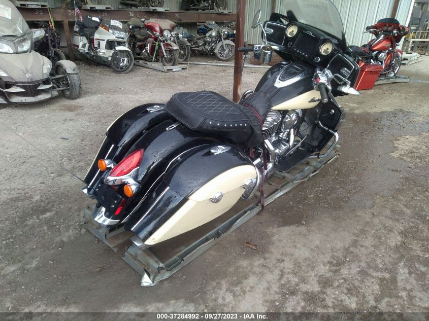 2017 INDIAN MOTORCYCLE CO. ROADMASTER 56KTRAAA1H3356333