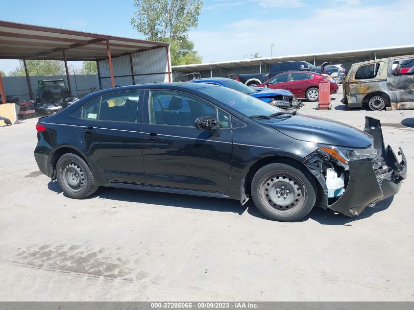 2020 TOYOTA COROLLA LE - JTDEPRAE2LJ114175