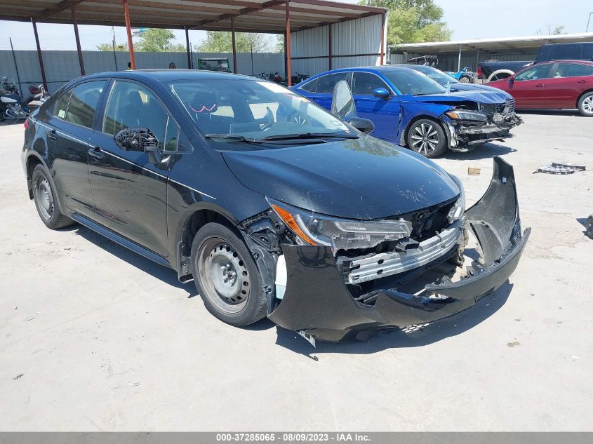 2020 TOYOTA COROLLA LE - JTDEPRAE2LJ114175
