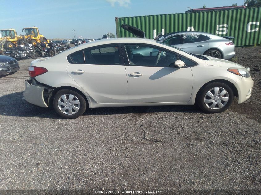 2015 KIA FORTE LX - KNAFK4A63F5339066