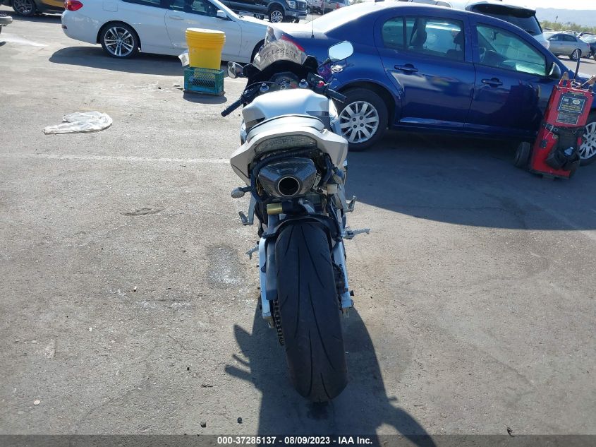 2005 HONDA CBR600 RR - JH2PC37015M200938