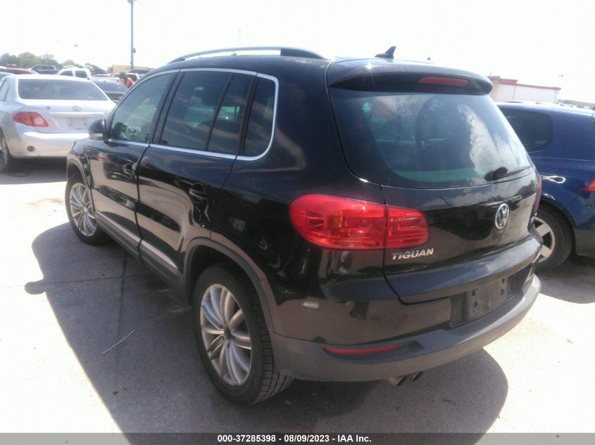 2013 VOLKSWAGEN TIGUAN SE - WVGAV7AX2DW514862