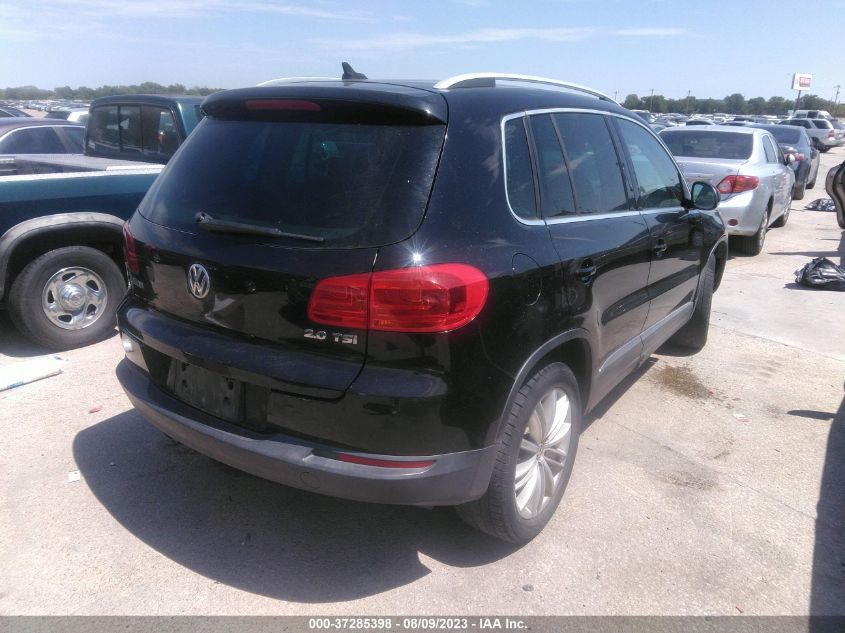 2013 VOLKSWAGEN TIGUAN SE - WVGAV7AX2DW514862