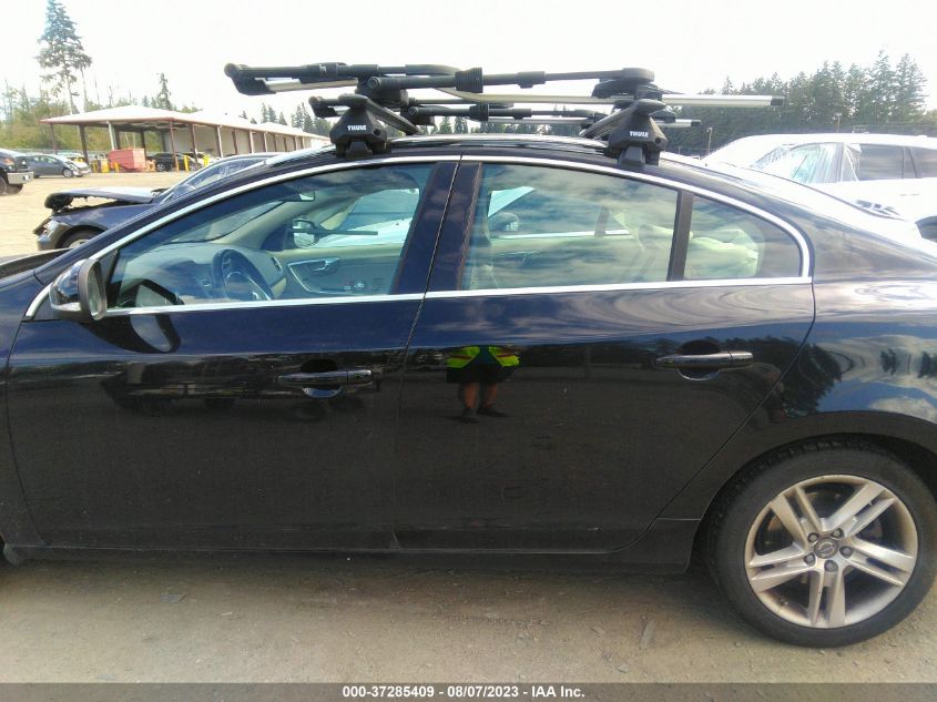 2014 VOLVO S60 T5 - YV1612FS6E2277267