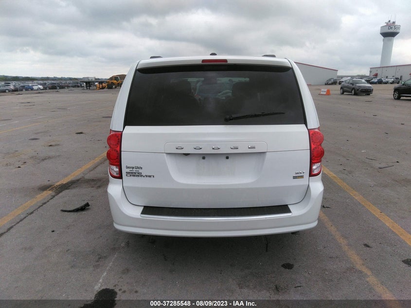 VIN 2C4RDGCG8JR327718 2018 DODGE GRAND CARAVAN SXT