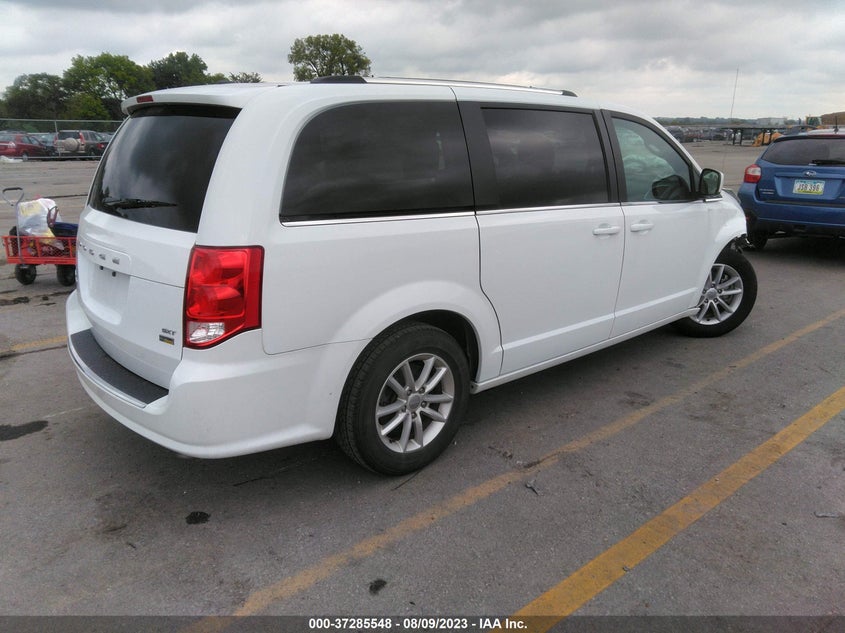 VIN 2C4RDGCG8JR327718 2018 DODGE GRAND CARAVAN SXT