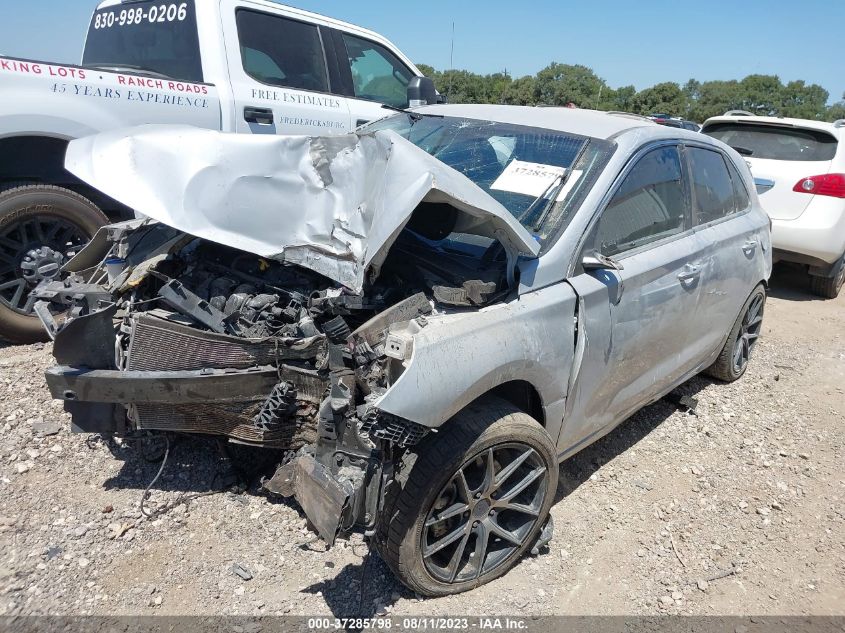 2018 HYUNDAI ELANTRA GT - KMHH35LE8JU057745