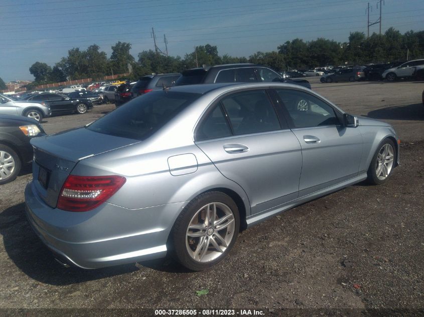 2013 MERCEDES-BENZ C-CLASS C 300 - WDDGF8AB6DR251933