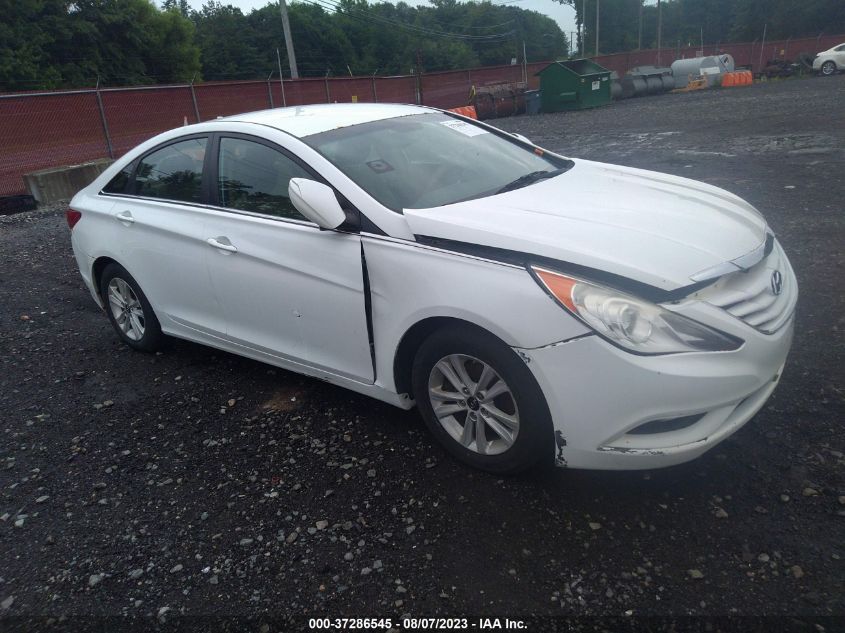 2013 HYUNDAI SONATA GLS PZEV - 5NPEB4AC2DH700191