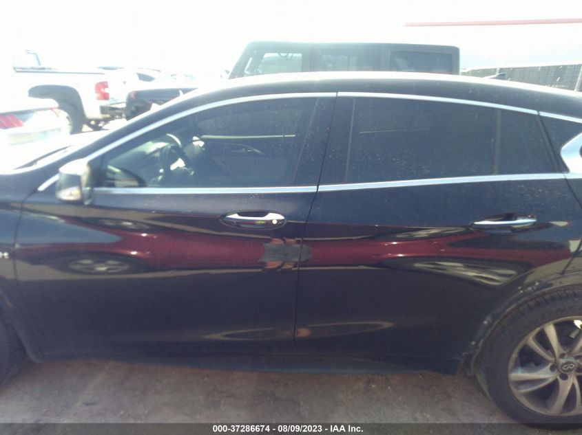 2017 INFINITI QX30 LUXURY SJKCH5CPXHA022098