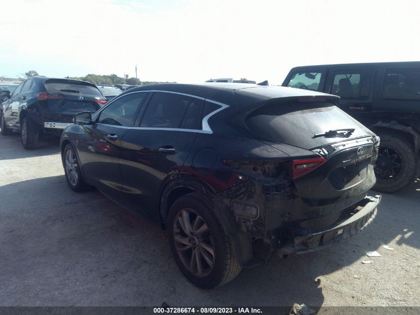 2017 INFINITI QX30 LUXURY SJKCH5CPXHA022098