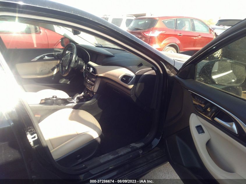 2017 INFINITI QX30 LUXURY SJKCH5CPXHA022098