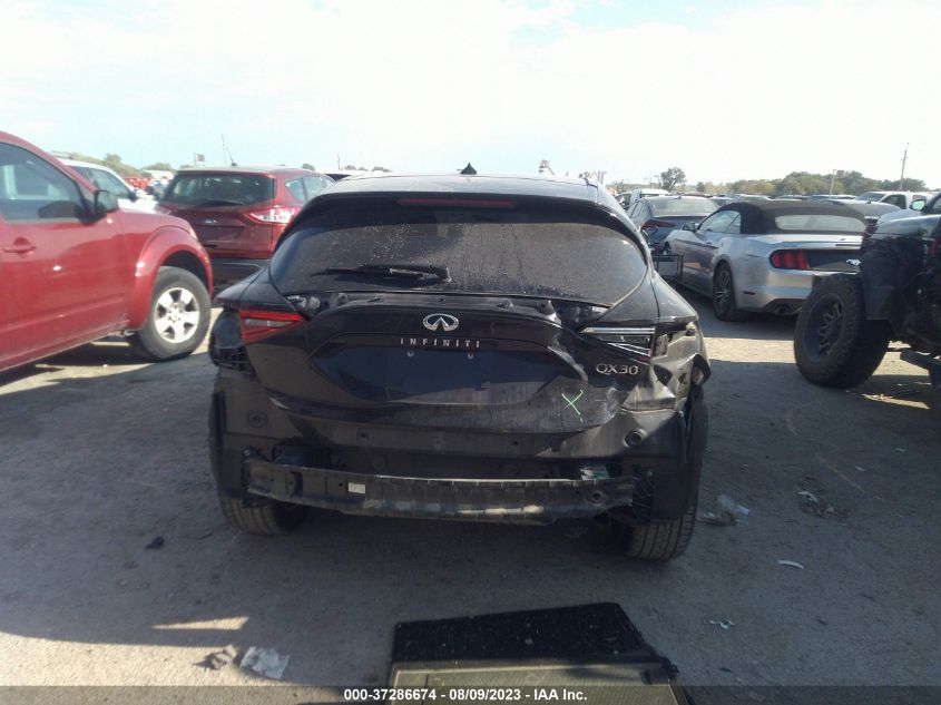 2017 INFINITI QX30 LUXURY SJKCH5CPXHA022098