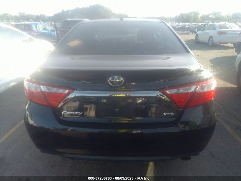 2015 TOYOTA CAMRY XLE/SE/LE/XSE - 4T1BF1FKXFU055445