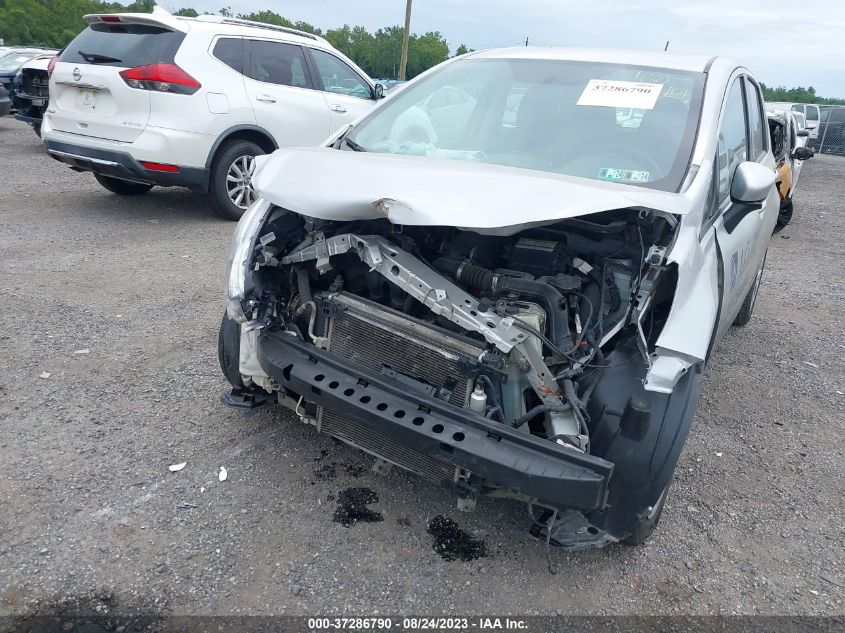 2016 NISSAN VERSA NOTE SV - 3N1CE2CP1GL395499