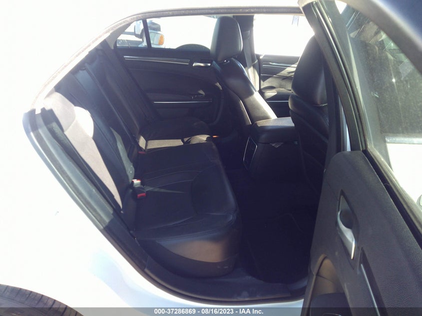 VIN 2C3CCAAG9HH577174 2017 CHRYSLER 300 LIMITED
