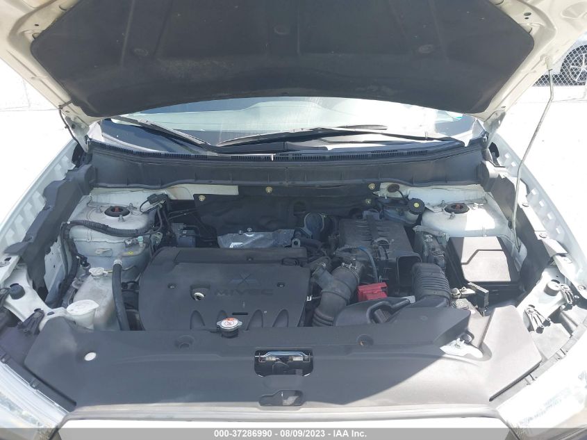 2018 MITSUBISHI OUTLANDER SPORT ES/SE - JA4AR3AU1JU000431